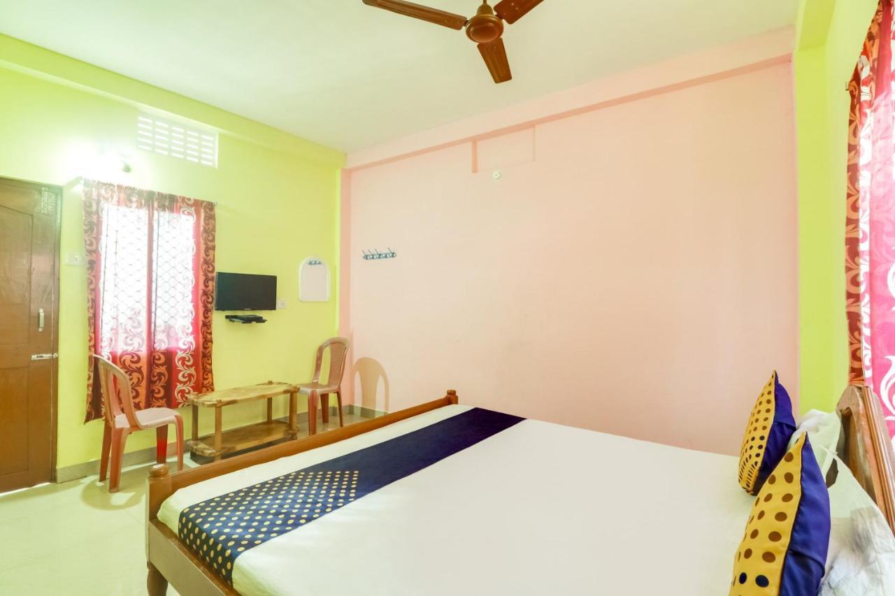 Spot On 68703 Delight Inn Puri Exterior foto
